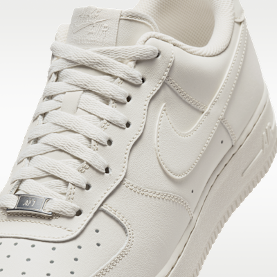 【新品】NIKE AIR FORCE 1 ’07_27.5cm Nike Air Force 1 '07 Erkek Ayakkabısı. Nike TR